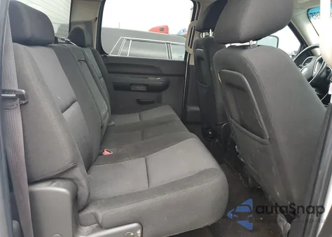 2010 Chevrolet Silverado C2500 Heavy Duty Lt from USA, damaged, VIN 1GC4CXB62AF105091